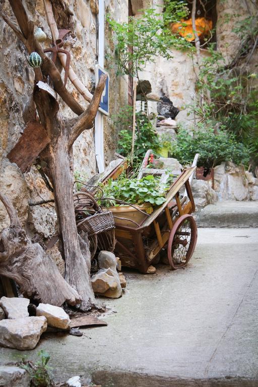 Gite Marceline Saint-Guilhem-le-Desert Luaran gambar